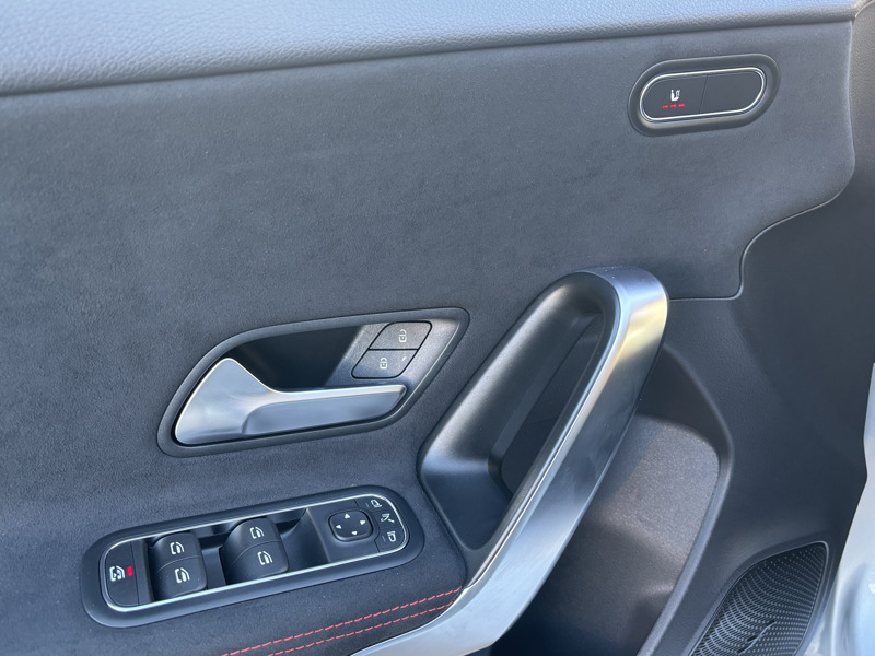 Image Mercedes-Benz CLASSE A 200 d AMG Line AMG Line Classe A 200 d AMG Line