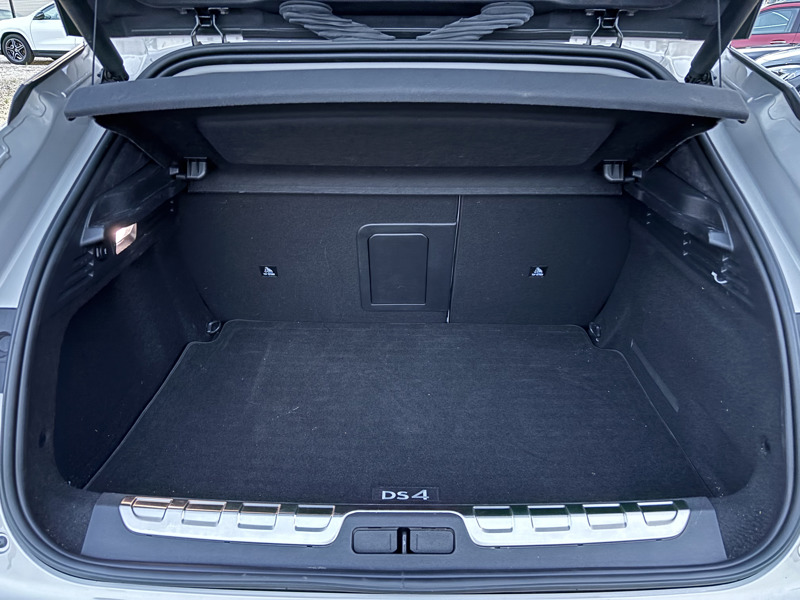 Image DS DS 4 E-TENSE 225 CROSS RIVOLI AUTO  