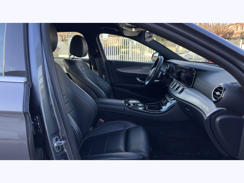 Image Mercedes-Benz CLASSE E BERLINE Classe E 300 de AMG Line Berline  