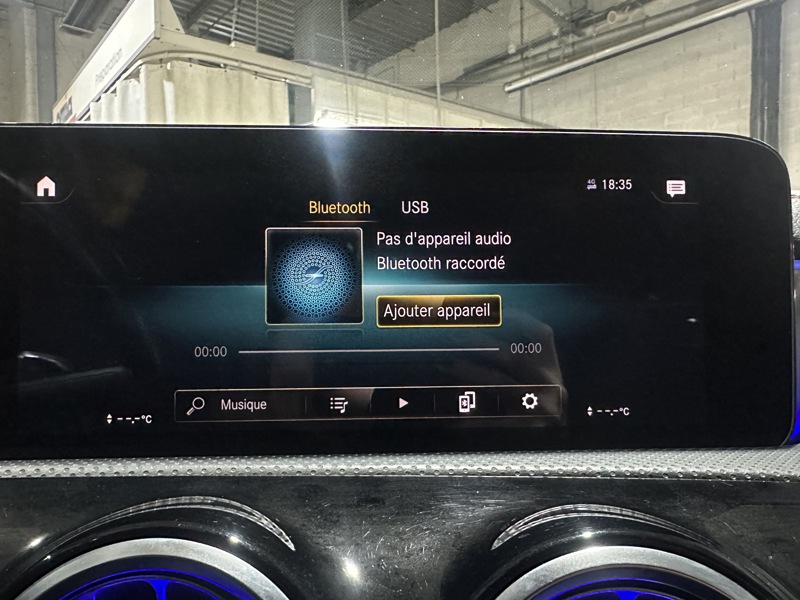 Image Mercedes-Benz CLA COUPÉ CLA 220 d Coupé AMG Line  