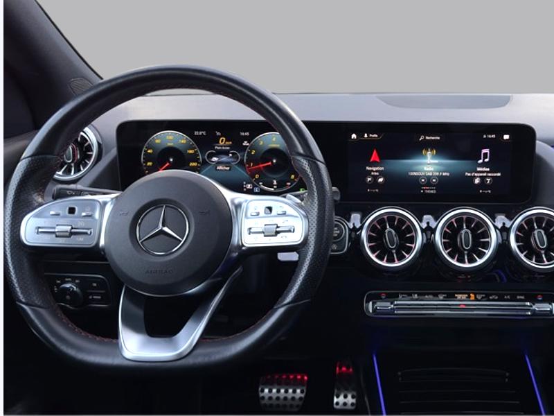 Image Mercedes-Benz GLA 200 AMG Line  GLA 200 7G-DCT AMG Line