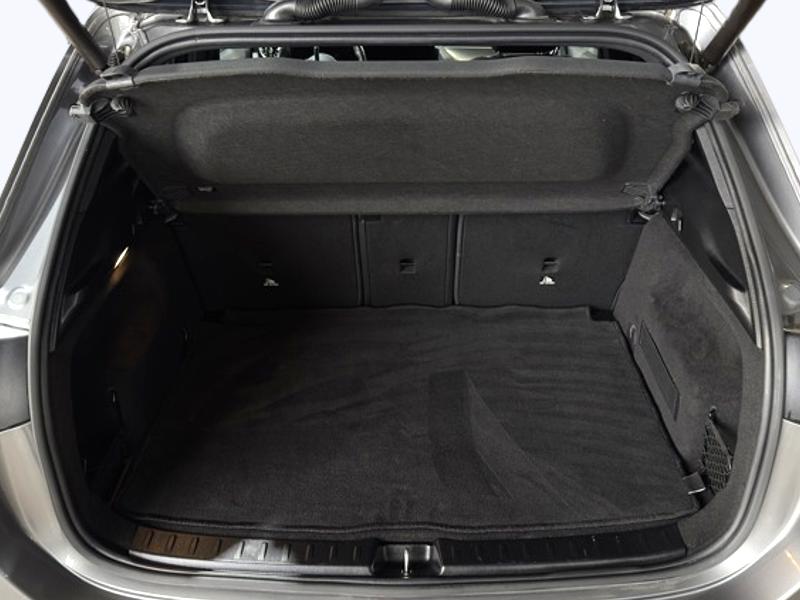 Image Mercedes-Benz GLA 200 AMG Line  GLA 200 7G-DCT AMG Line