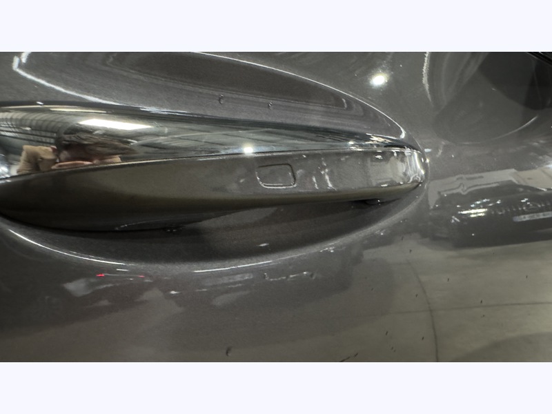 Image Mercedes-Benz GLA 200 AMG Line  GLA 200 7G-DCT AMG Line