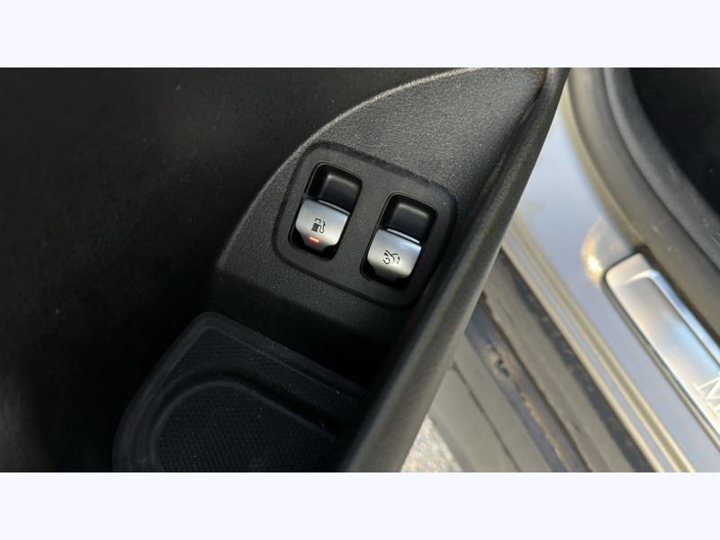 Image Mercedes-Benz GLC SUV GLC 300 e  Hybrid EQ 4MATIC AMG Line  