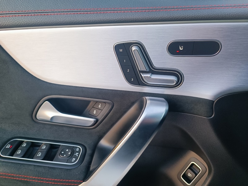 Image Mercedes-Benz CLA COUPÉ CLA 220 d Coupé AMG Line  CLA 220 D COUPE 8G-DCT