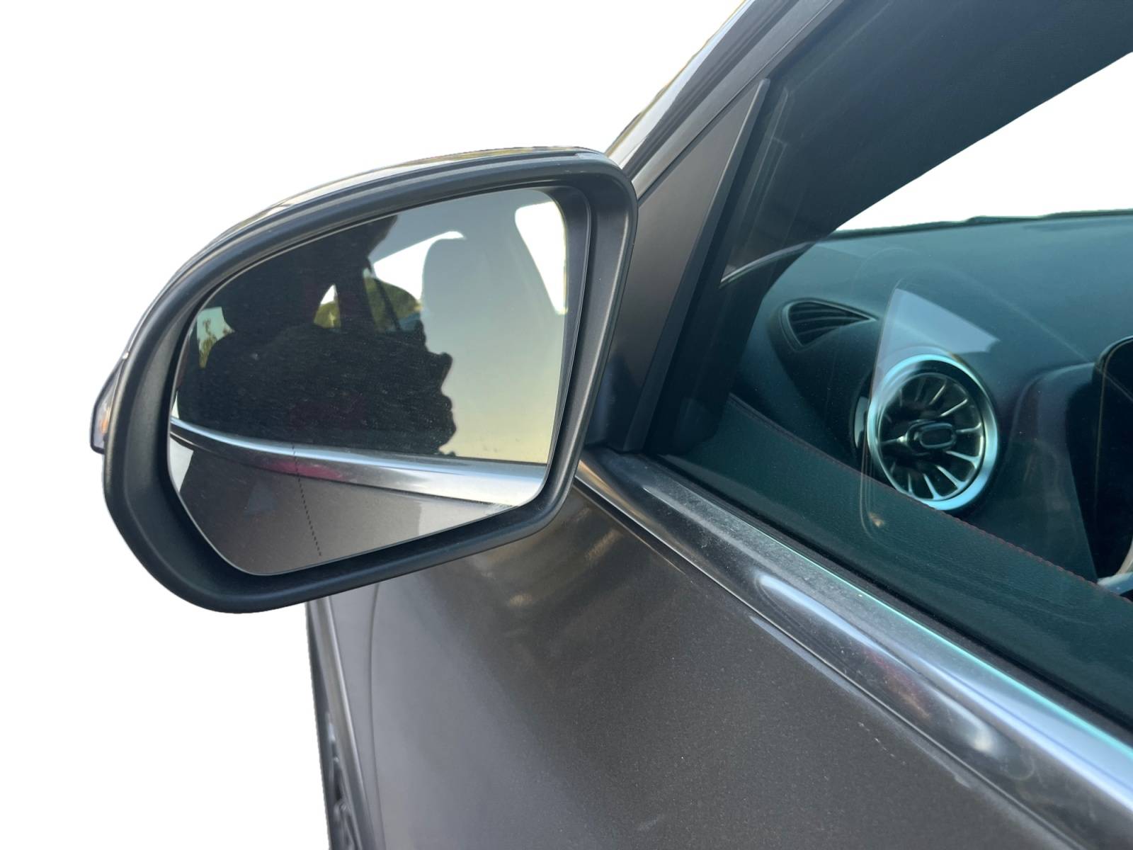 Image Mercedes-Benz GLA 180 d AMG Line  GLA 180 d AMG Line