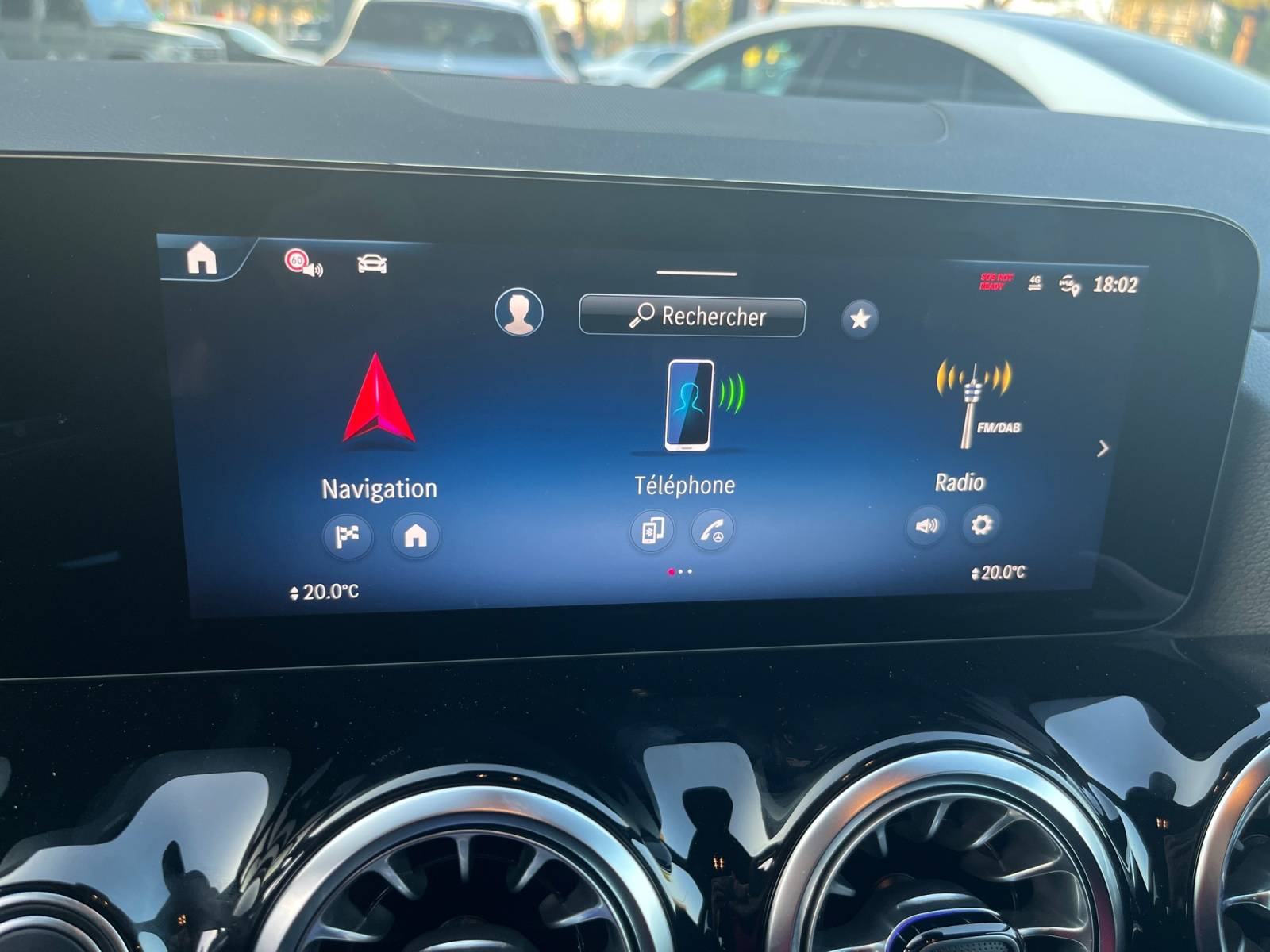 Image Mercedes-Benz GLA 180 d AMG Line  GLA 180 d AMG Line