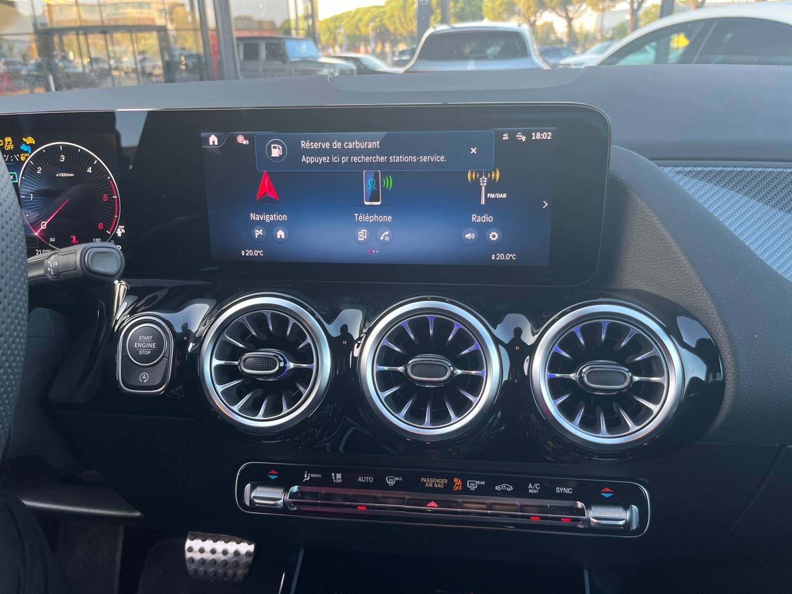 Image Mercedes-Benz GLA 180 d AMG Line  GLA 180 d AMG Line