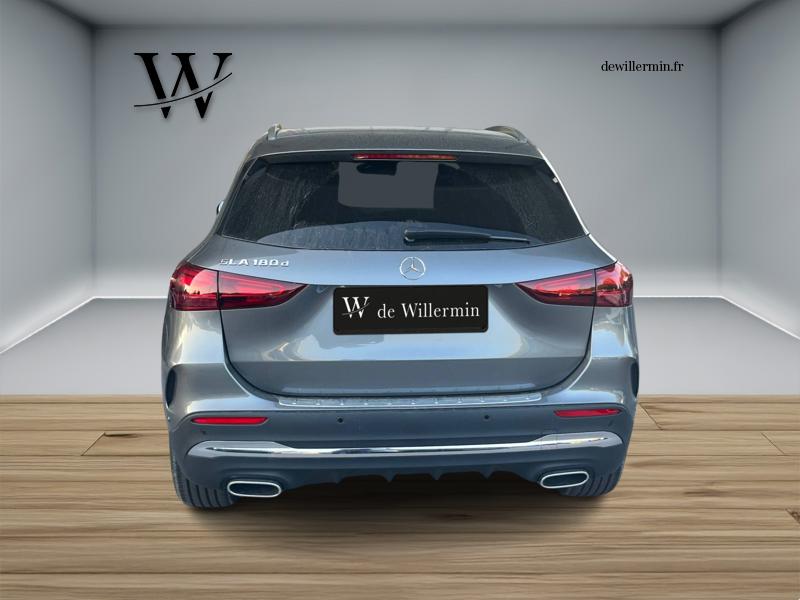 Image Mercedes-Benz GLA 180 d AMG Line  GLA 180 d AMG Line