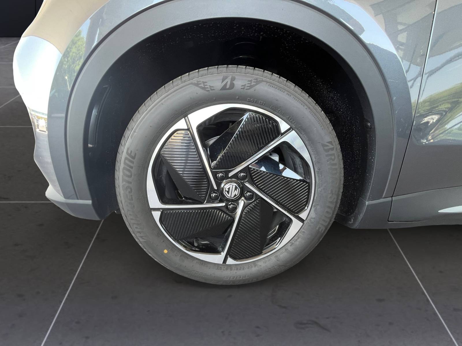 Image MG MGS5 EV Luxury 64KWH  MGS5 EV 64 KWH LUXURY