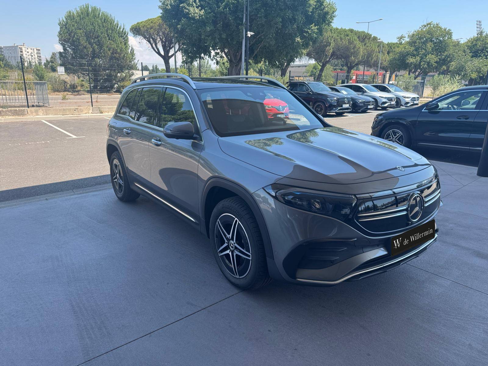 Image Mercedes-Benz EQB 250 AMG Line  EQB 250 AMG Line