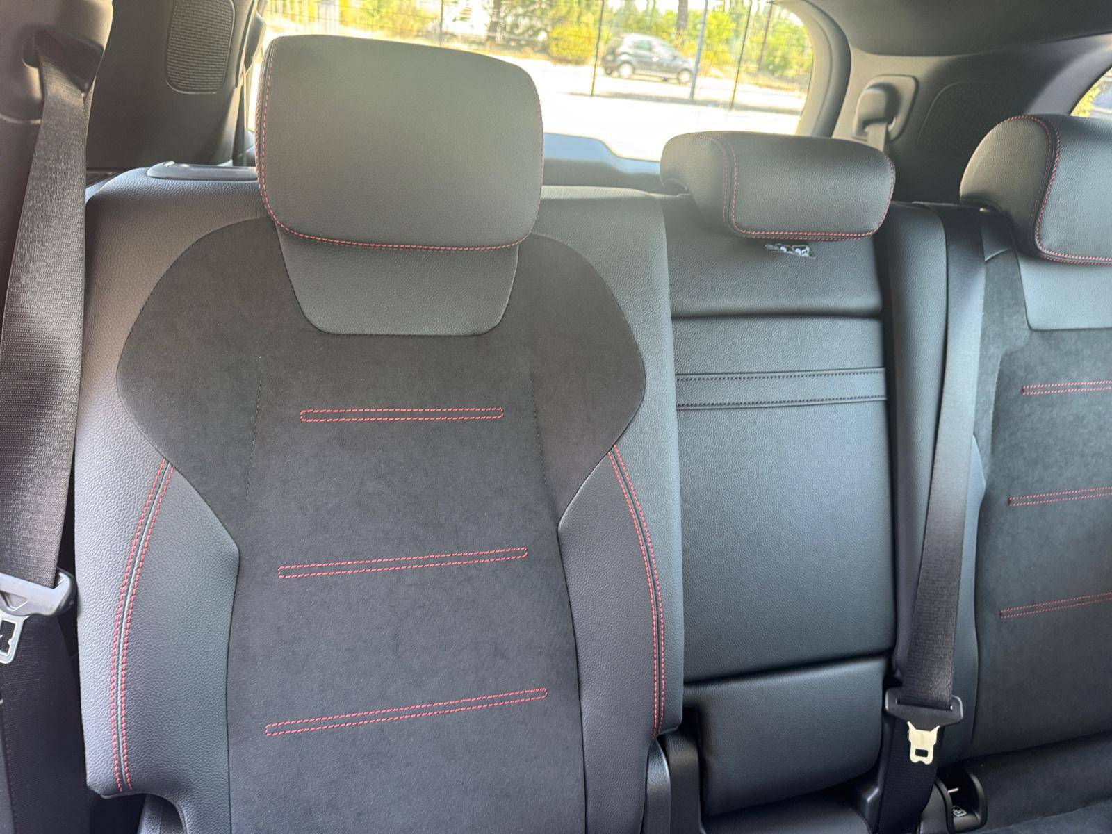 Image Mercedes-Benz EQB 250 AMG Line  EQB 250 AMG Line