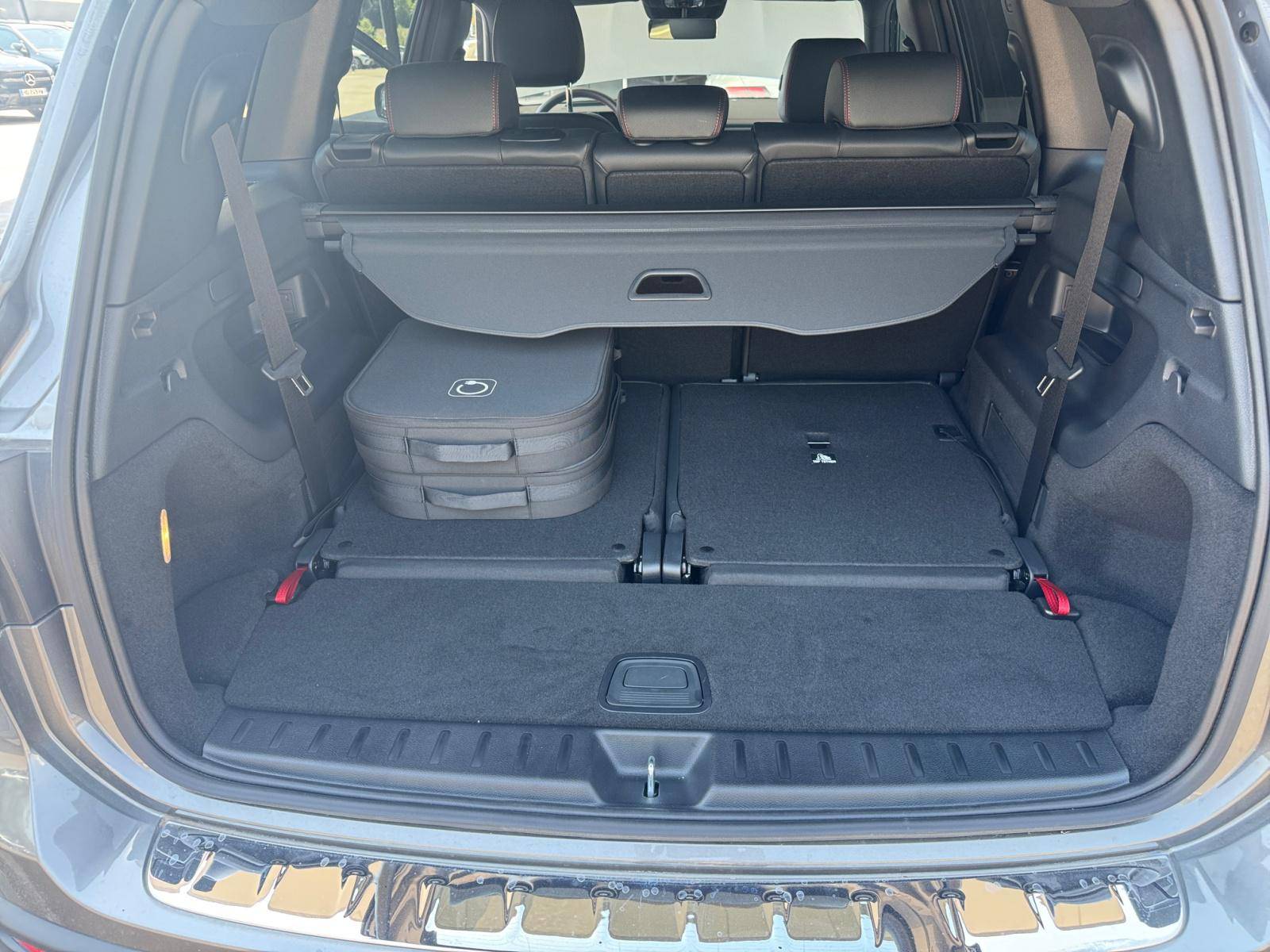 Image Mercedes-Benz EQB 250 AMG Line  EQB 250 AMG Line