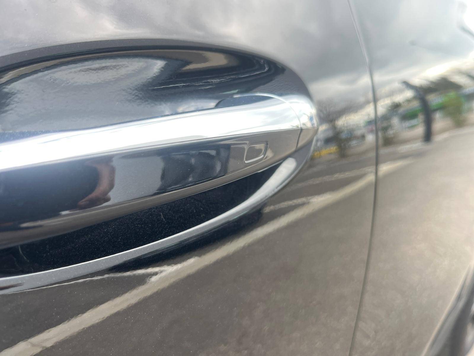 Image Mercedes-Benz GLA 250 e AMG Line  GLA 250 e AMG Line