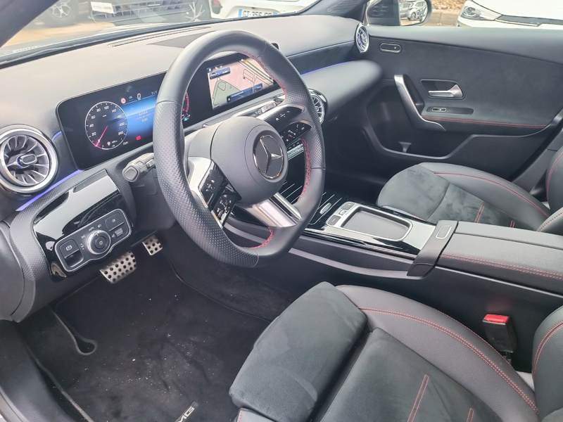 Image Mercedes-Benz CLASSE A 200 d AMG Line  