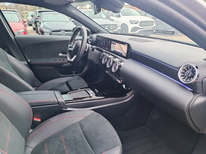 Image Mercedes-Benz CLASSE A 200 d AMG Line  