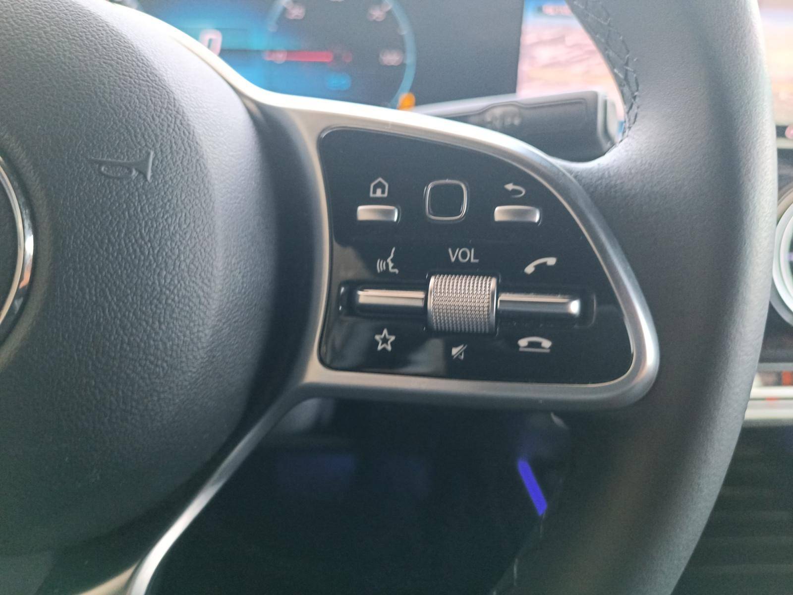 Image Mercedes-Benz EQA 250+ Edition  EQA 250+ Edition