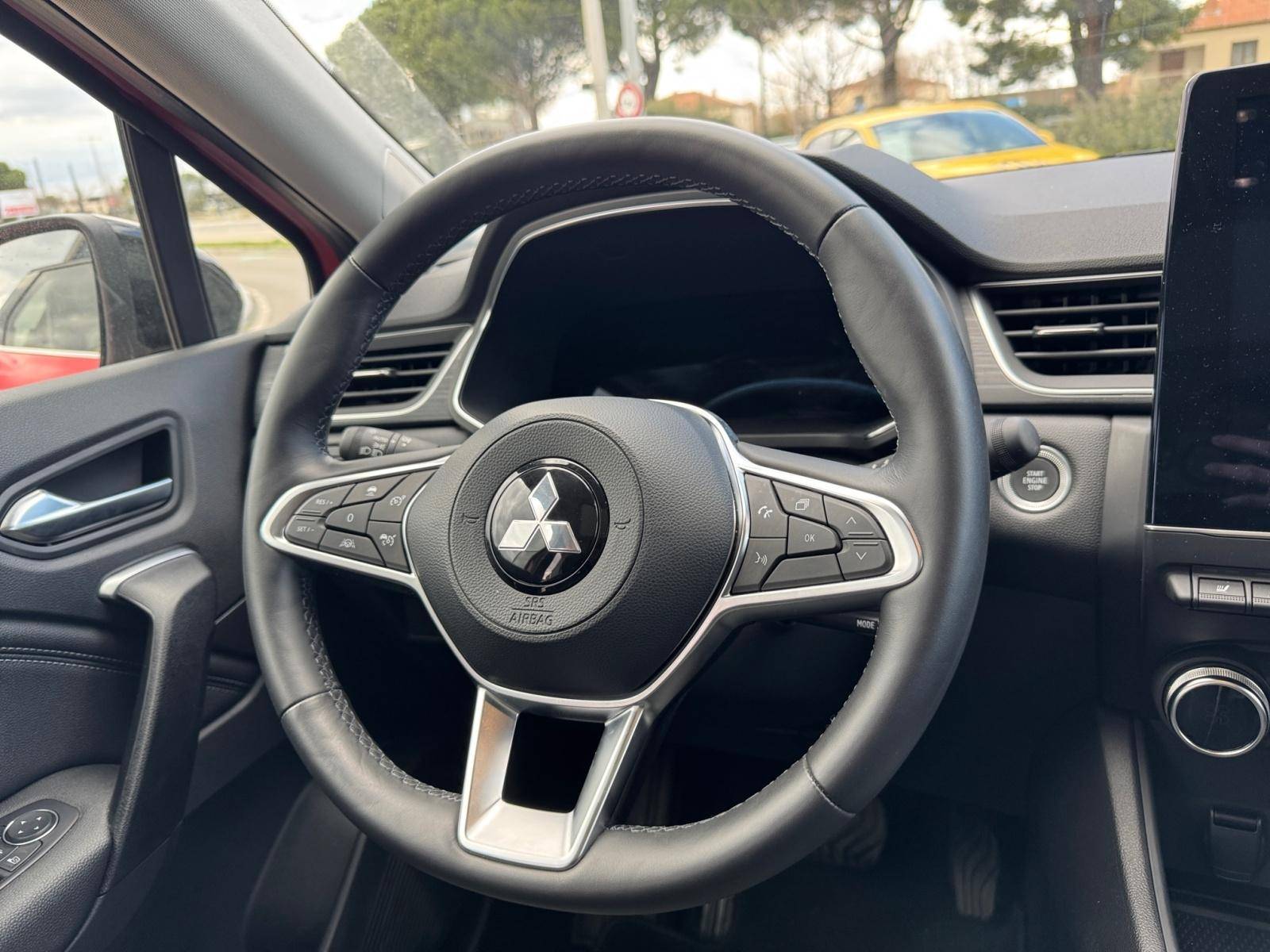 Image Mitsubishi ASX 1.6 MPI PHEV 159 Instyle  ASX 1.6 MPI PHEV 159 INSTYLE