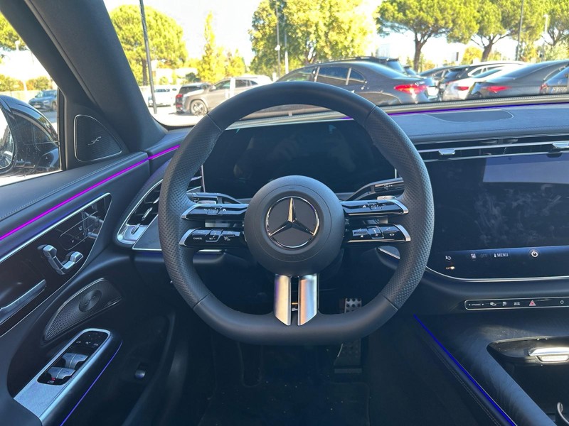 Image Mercedes-Benz CLASSE E BERLINE Classe E 300 de AMG Line Berline  Classe E 300 d e Hybrid EQ AMG Line Berline