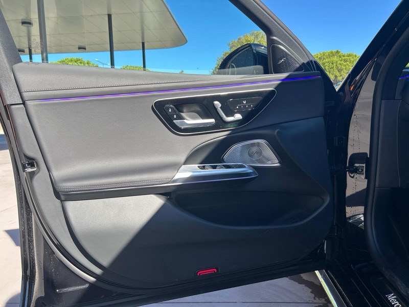 Image Mercedes-Benz CLASSE E BERLINE Classe E 300 de AMG Line Berline  Classe E 300 d e Hybrid EQ AMG Line Berline