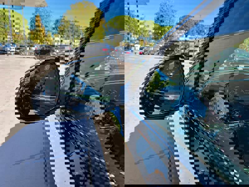 Image Mercedes-Benz CLASSE C BERLINE Classe C 300 e Hybrid EQ Berline AMG Line  Classe C 300 e Hybrid EQ Berline AMG Line