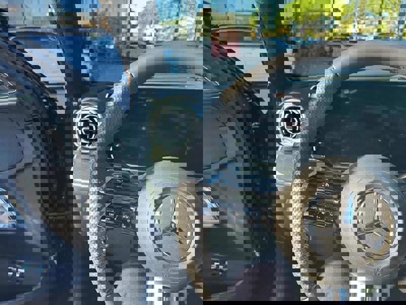 Image Mercedes-Benz CLASSE C BERLINE Classe C 300 e Hybrid EQ Berline AMG Line  Classe C 300 e Hybrid EQ Berline AMG Line