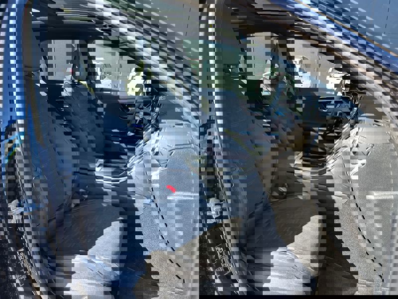 Image Mercedes-Benz CLASSE C BERLINE Classe C 300 e Hybrid EQ Berline AMG Line  Classe C 300 e Hybrid EQ Berline AMG Line