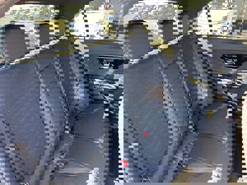 Image Mercedes-Benz CLASSE C BERLINE Classe C 300 e Hybrid EQ Berline AMG Line  Classe C 300 e Hybrid EQ Berline AMG Line