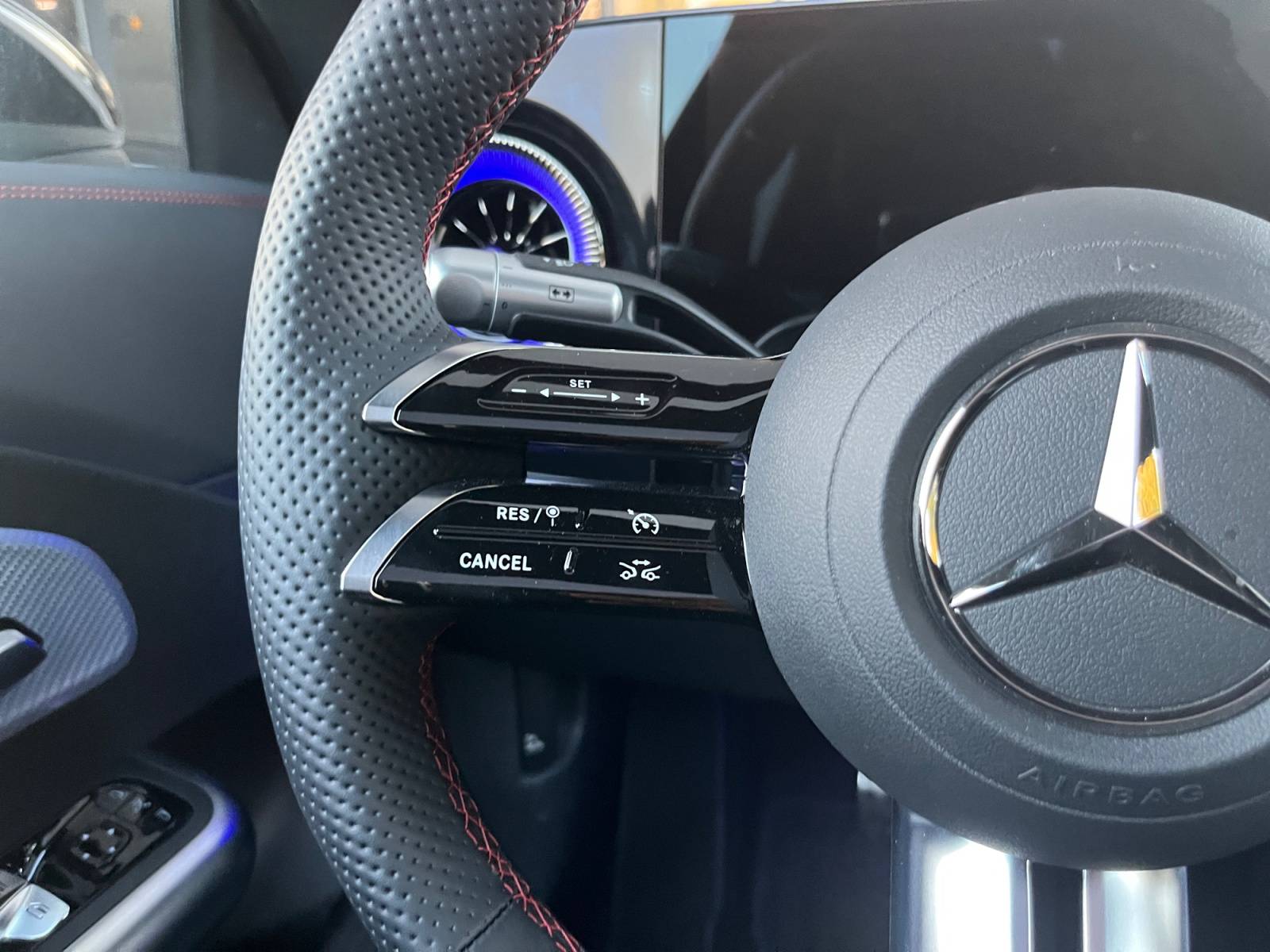 Image Mercedes-Benz CLA COUPÉ CLA 250+ avec technologie EQ Limited Edition  CLA 250+ avec technologie EQ