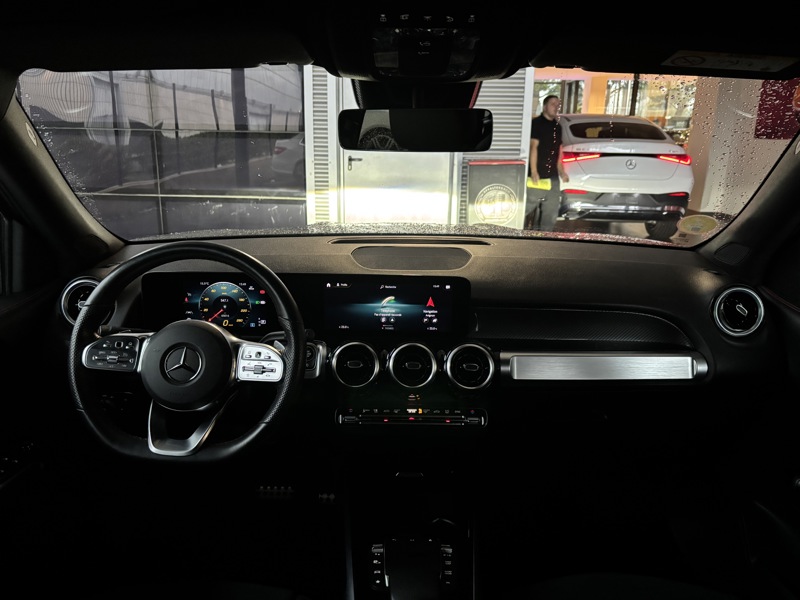 Image Mercedes-Benz GLB 200 d AMG Line  