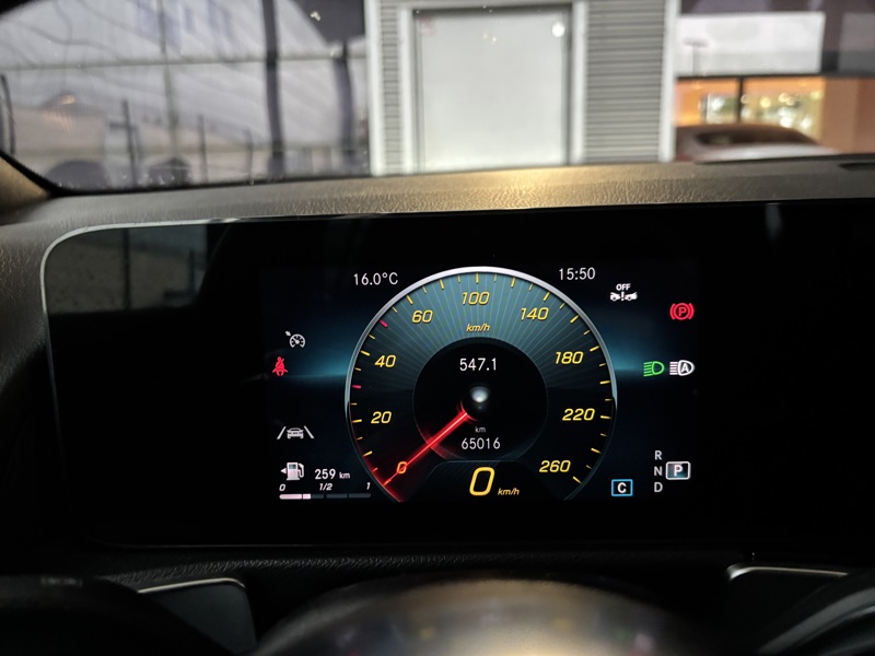 Image Mercedes-Benz GLB 200 d AMG Line  