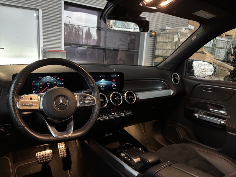 Image Mercedes-Benz GLB 200 d AMG Line  