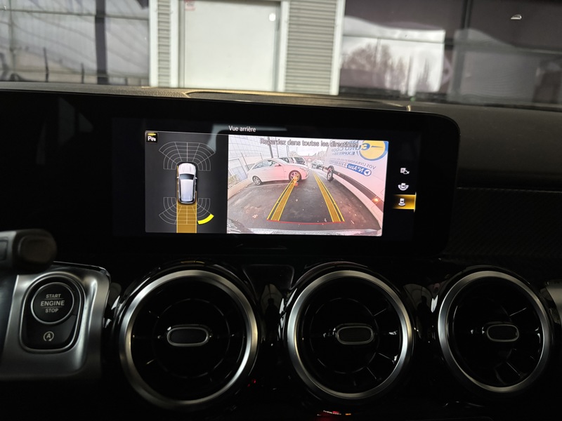 Image Mercedes-Benz GLB 200 d AMG Line  