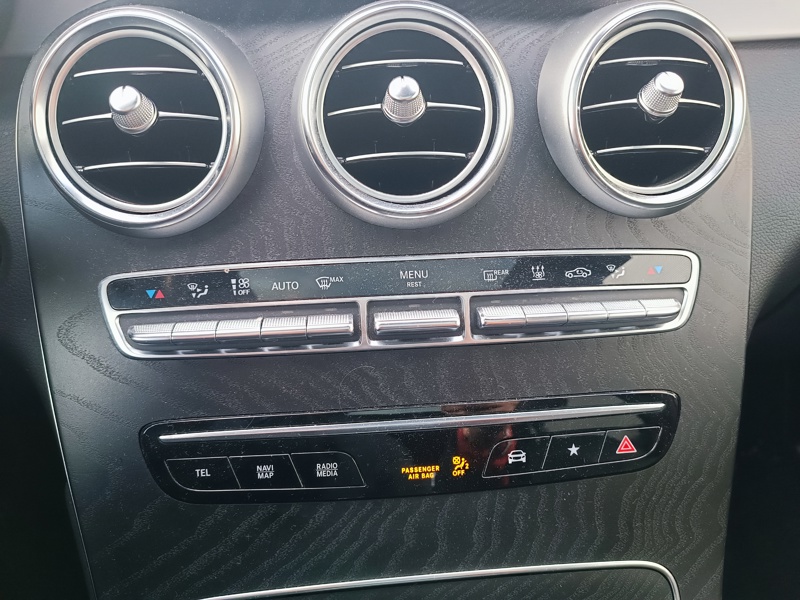 Image Mercedes-Benz GLC SUV GLC 300de 4MATIC SUV AMG Line  