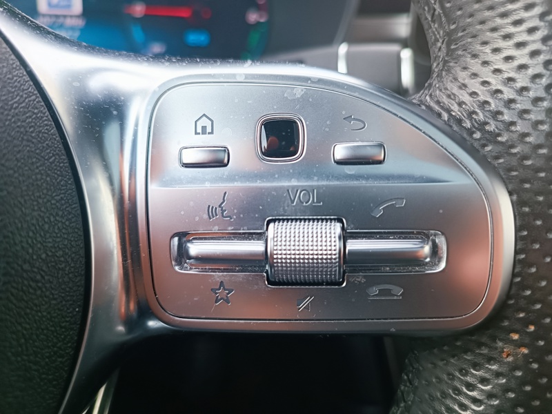 Image Mercedes-Benz GLC SUV GLC 300de 4MATIC SUV AMG Line  