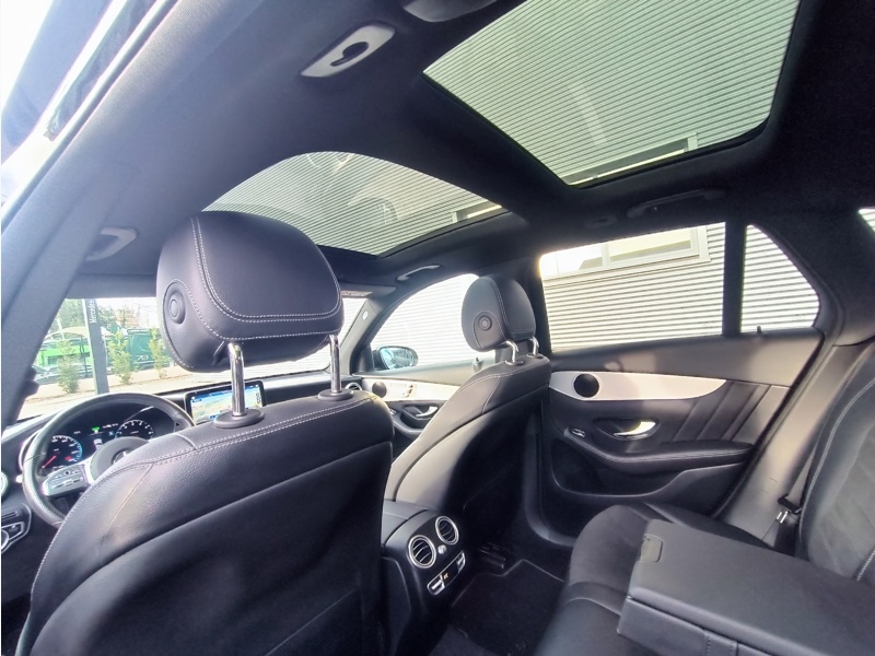 Image Mercedes-Benz GLC SUV GLC 300de 4MATIC SUV AMG Line  