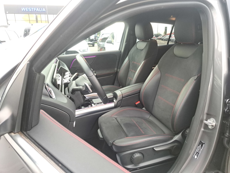 Image Mercedes-Benz GLA 220 d 4MATIC AMG Line  