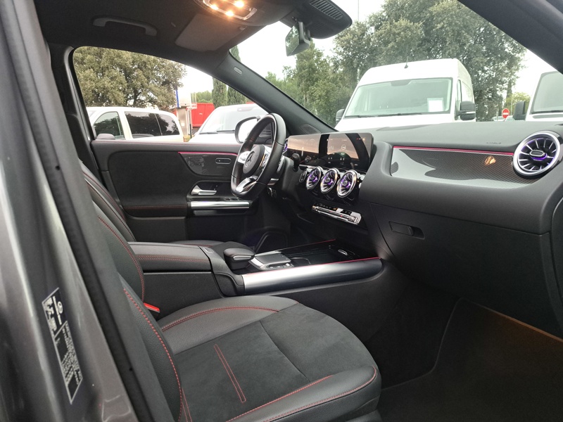 Image Mercedes-Benz GLA 220 d 4MATIC AMG Line  