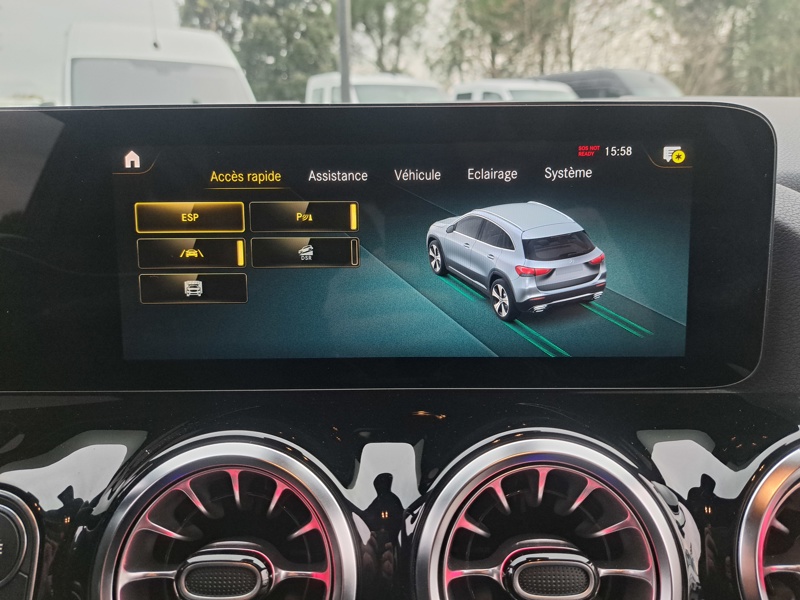 Image Mercedes-Benz GLA 220 d 4MATIC AMG Line  