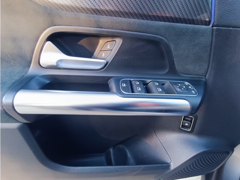 Image Mercedes-Benz GLA 250 e AMG Line  