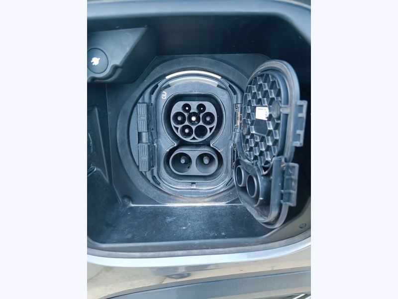 Image Mercedes-Benz GLA 250 e AMG Line  