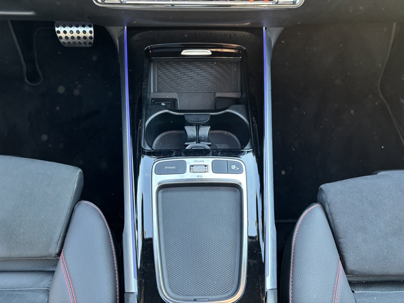 Image Mercedes-Benz GLB 200 d AMG Line AMG Line GLB 200 d AMG Line