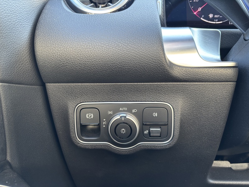 Image Mercedes-Benz GLB 200 d AMG Line AMG Line GLB 200 d AMG Line