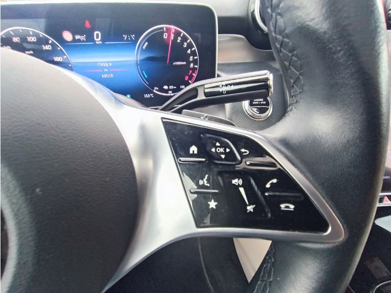 Image Mercedes-Benz GLC SUV GLC 300 e Hybrid EQ 4MATIC Business Line  