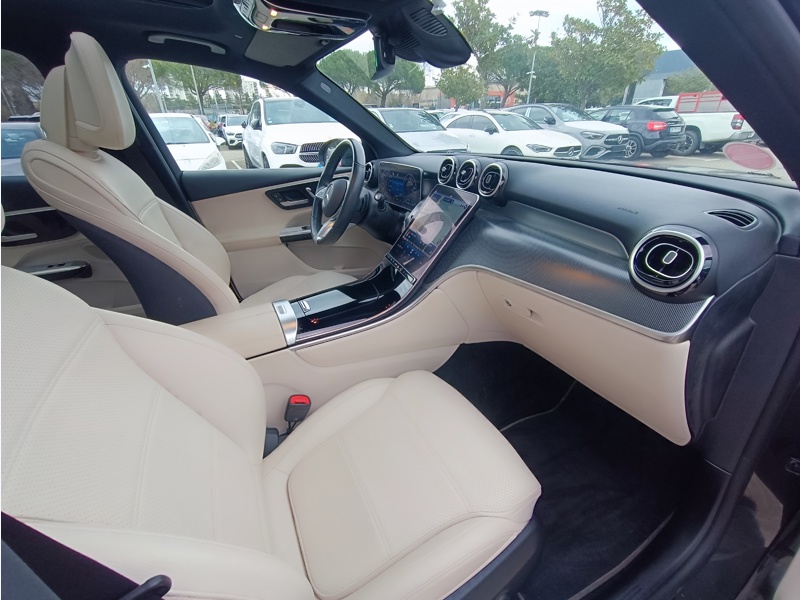 Image Mercedes-Benz GLC SUV GLC 300 e Hybrid EQ 4MATIC Business Line  