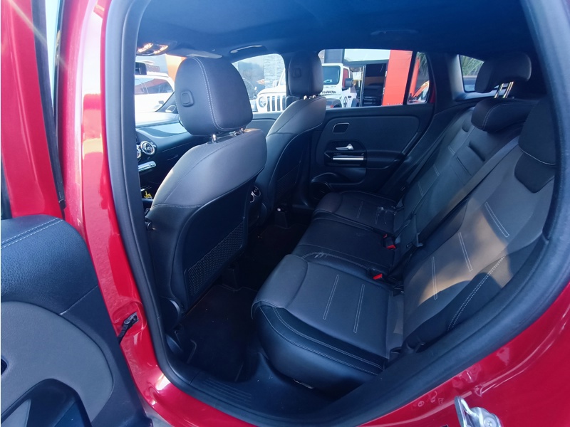 Image Mercedes-Benz GLA 220 d 4MATIC AMG Line AMG Line 