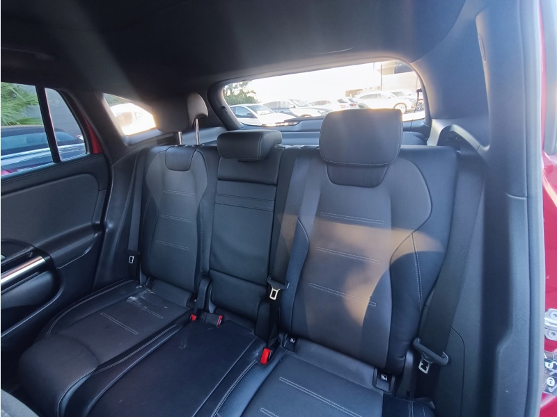 Image Mercedes-Benz GLA 220 d 4MATIC AMG Line AMG Line 