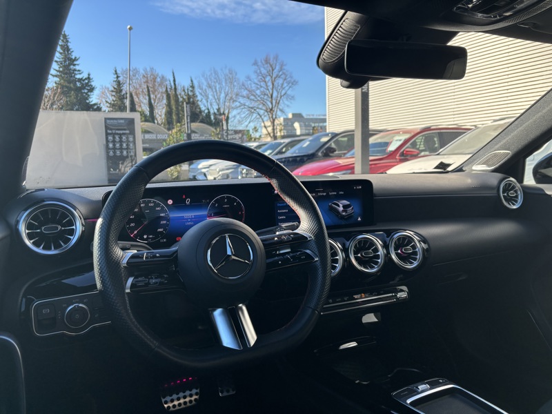 Image Mercedes-Benz CLASSE A 180 d AMG Line  