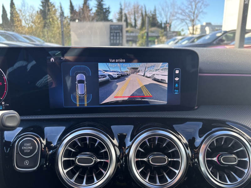 Image Mercedes-Benz CLASSE A 180 d AMG Line  