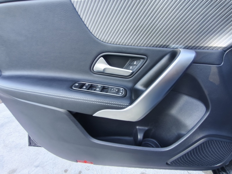 Image Mercedes-Benz CLASSE A 180 d Progressive Line  